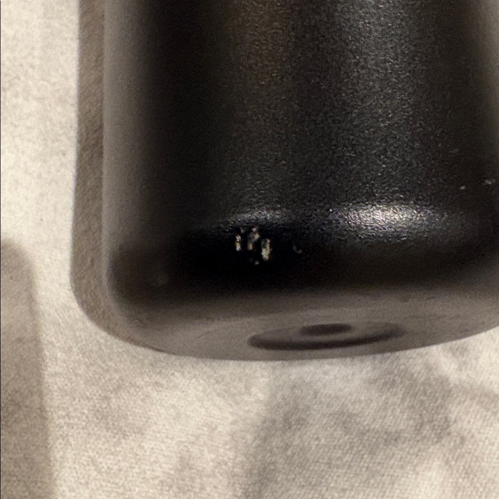 Lululemon Athletica Black and Gray Water Bottles - Picture 14 of 15